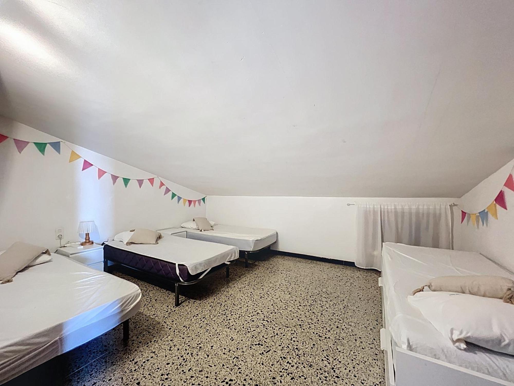 Peni 168a - Belle Maison Avec Piscine * Empuriabrava