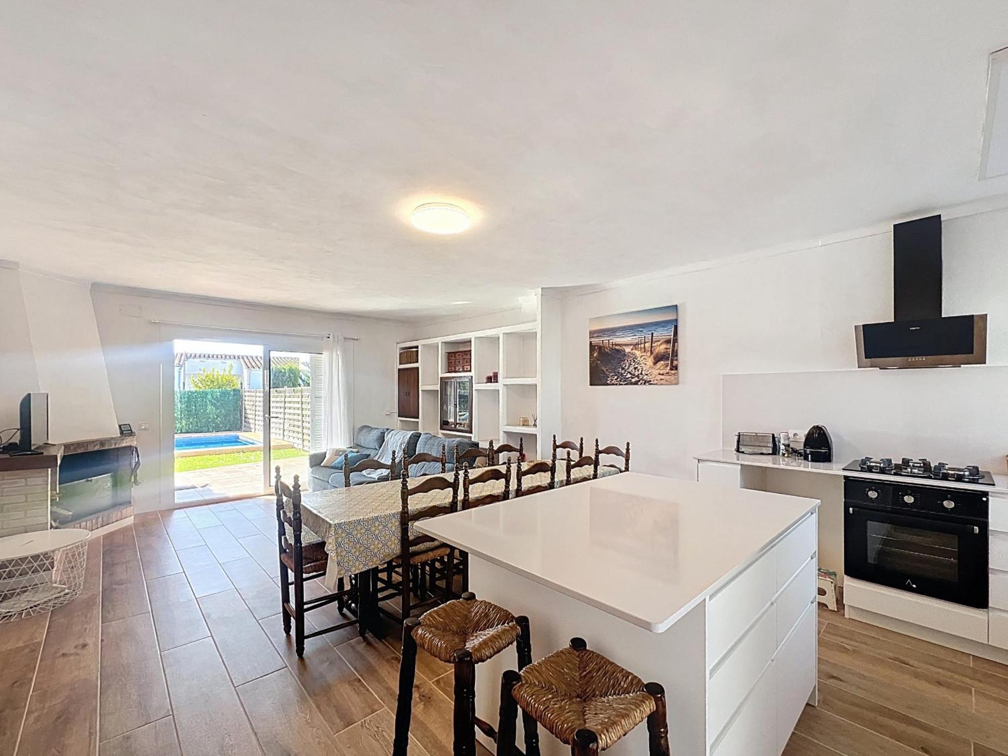 Peni 168a - Belle Maison Avec Piscine * Empuriabrava