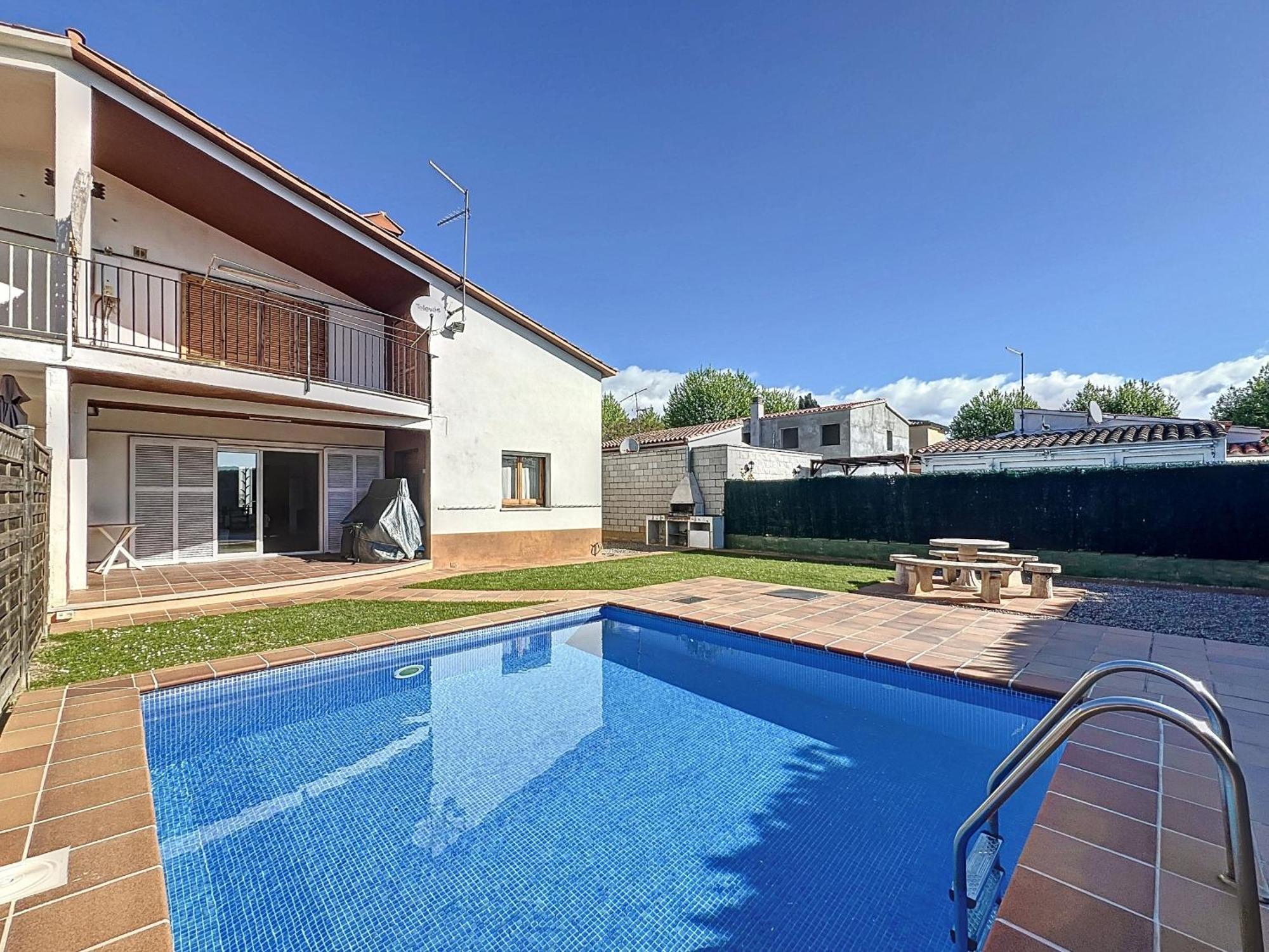 Holiday home Peni 168a - Belle Maison Avec Piscine