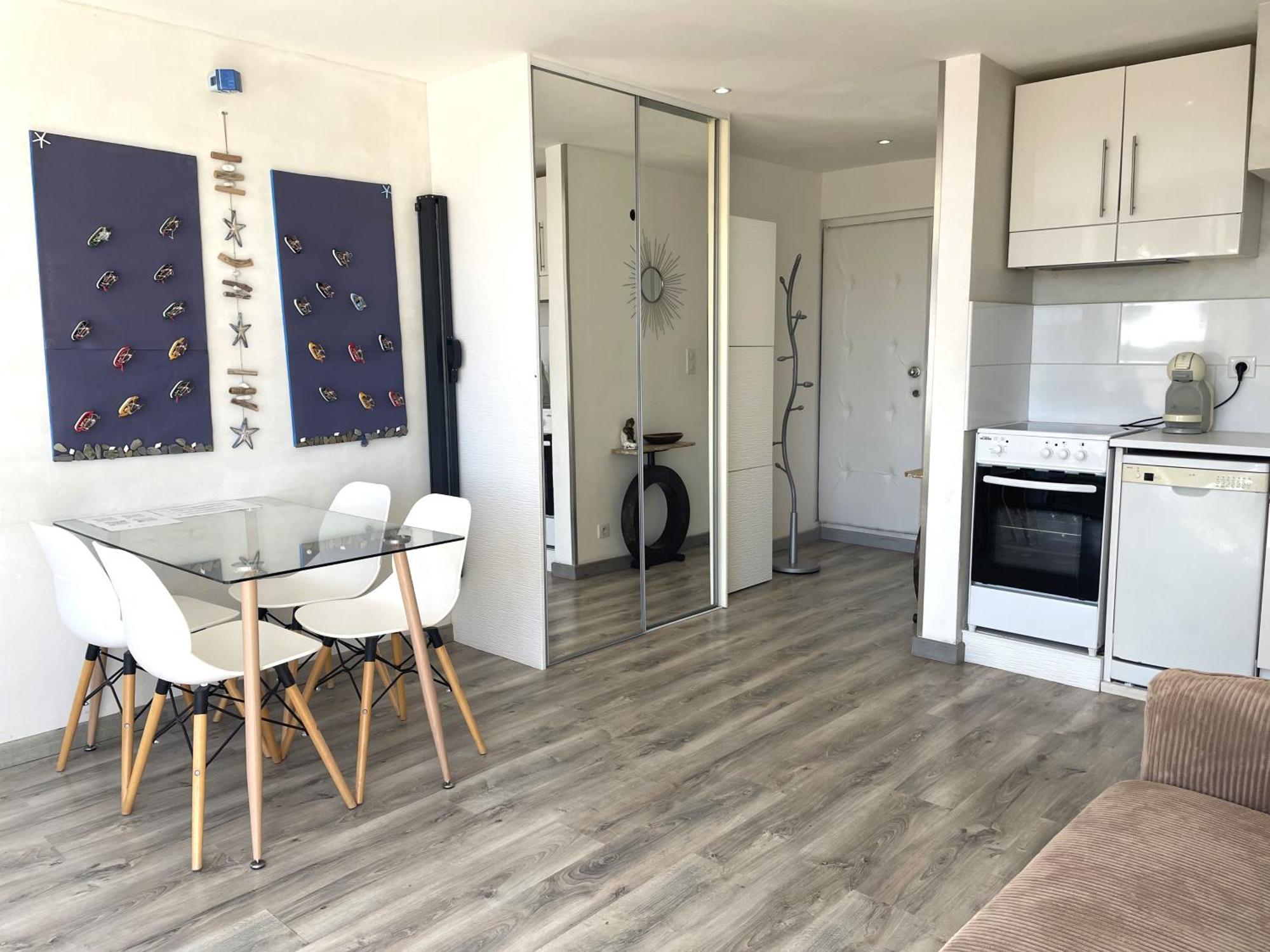 Apartment Tusquets - Con Vistas Al Mar Cadaques