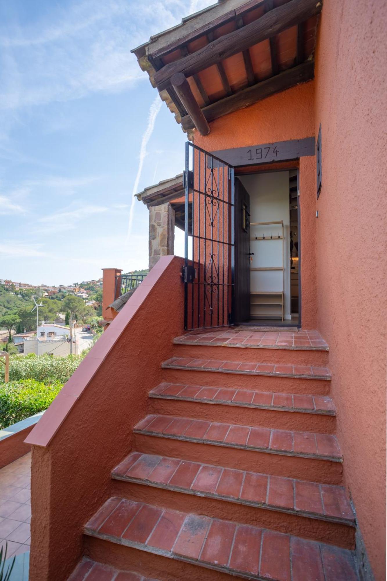 Picasso Mountain View Villa Begur
