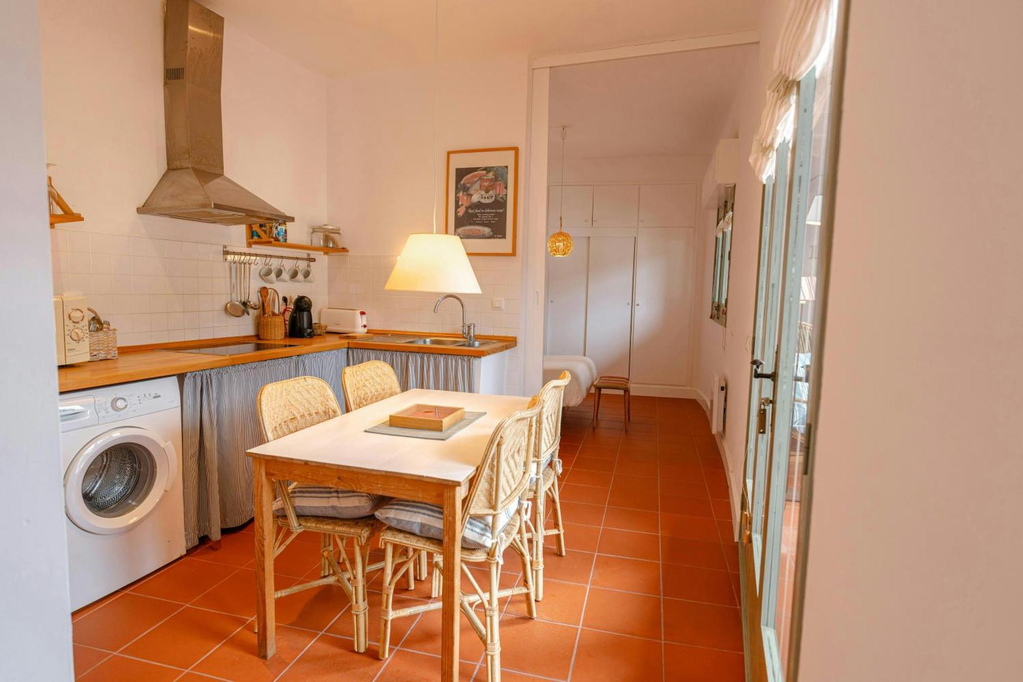 T5 - Cozy Retreat 50m To Garden Escape Apartment *