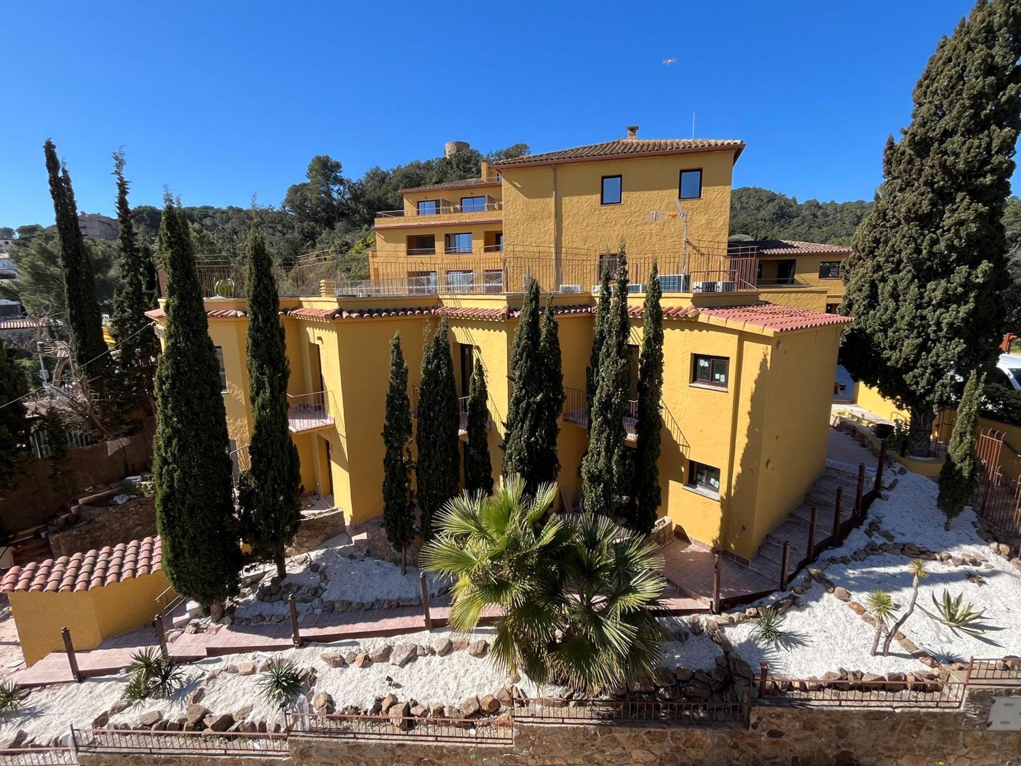 Feelathome Vil-la Romana Aparthotel Tossa de Mar
