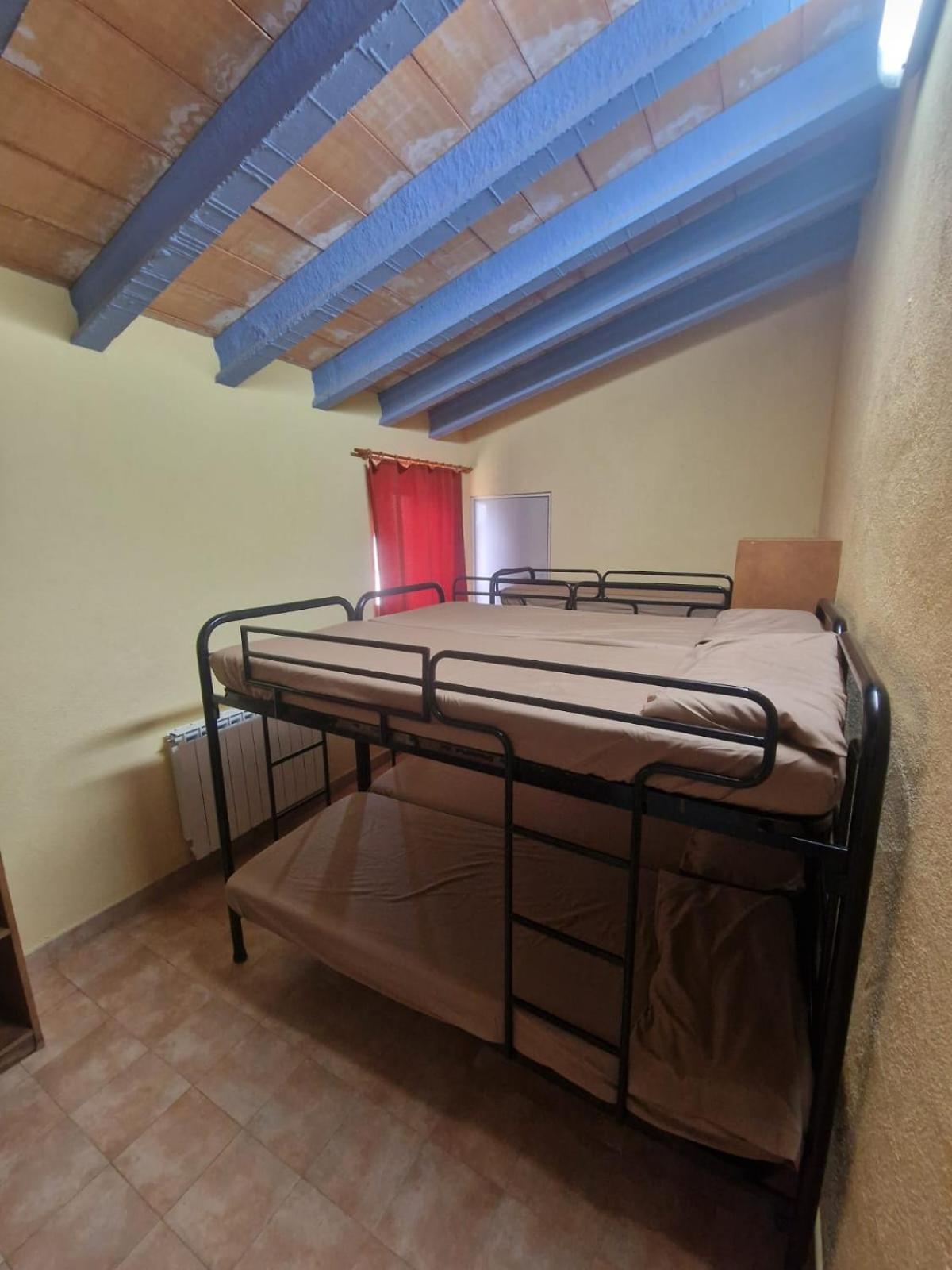 Casa De Colonies, El Ginebro Farm stay Vilopriu