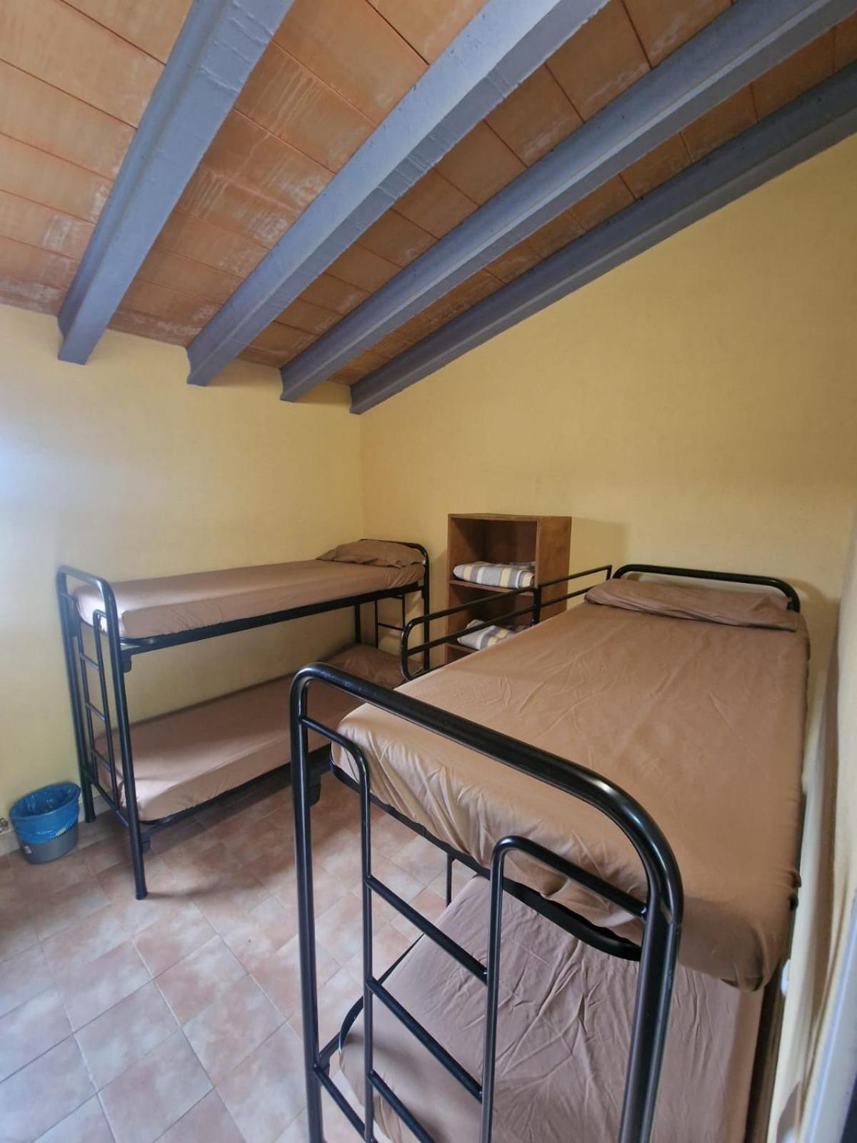 Casa De Colonies, El Ginebro Farm stay Vilopriu