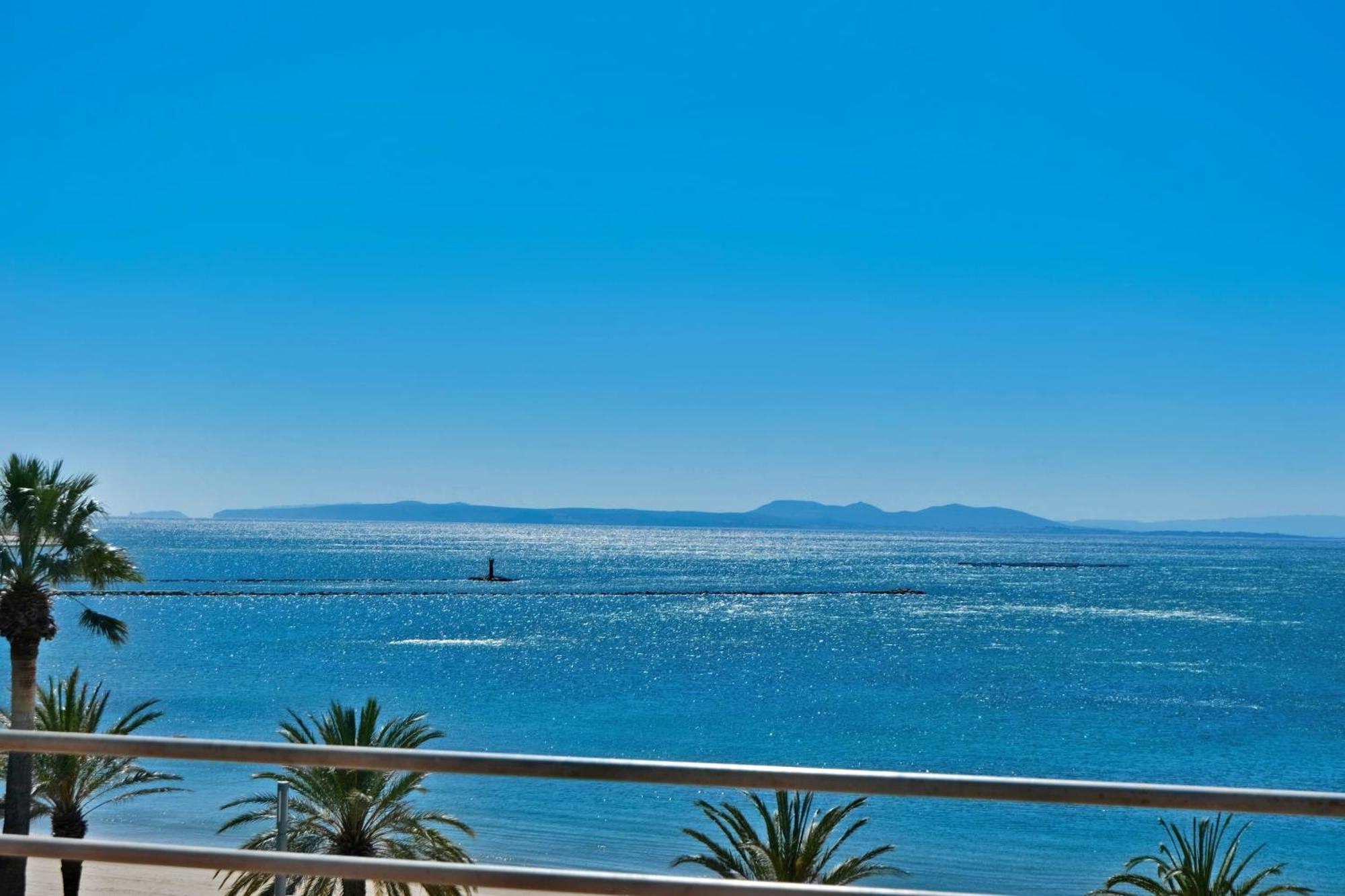 Marina Hotel 3*