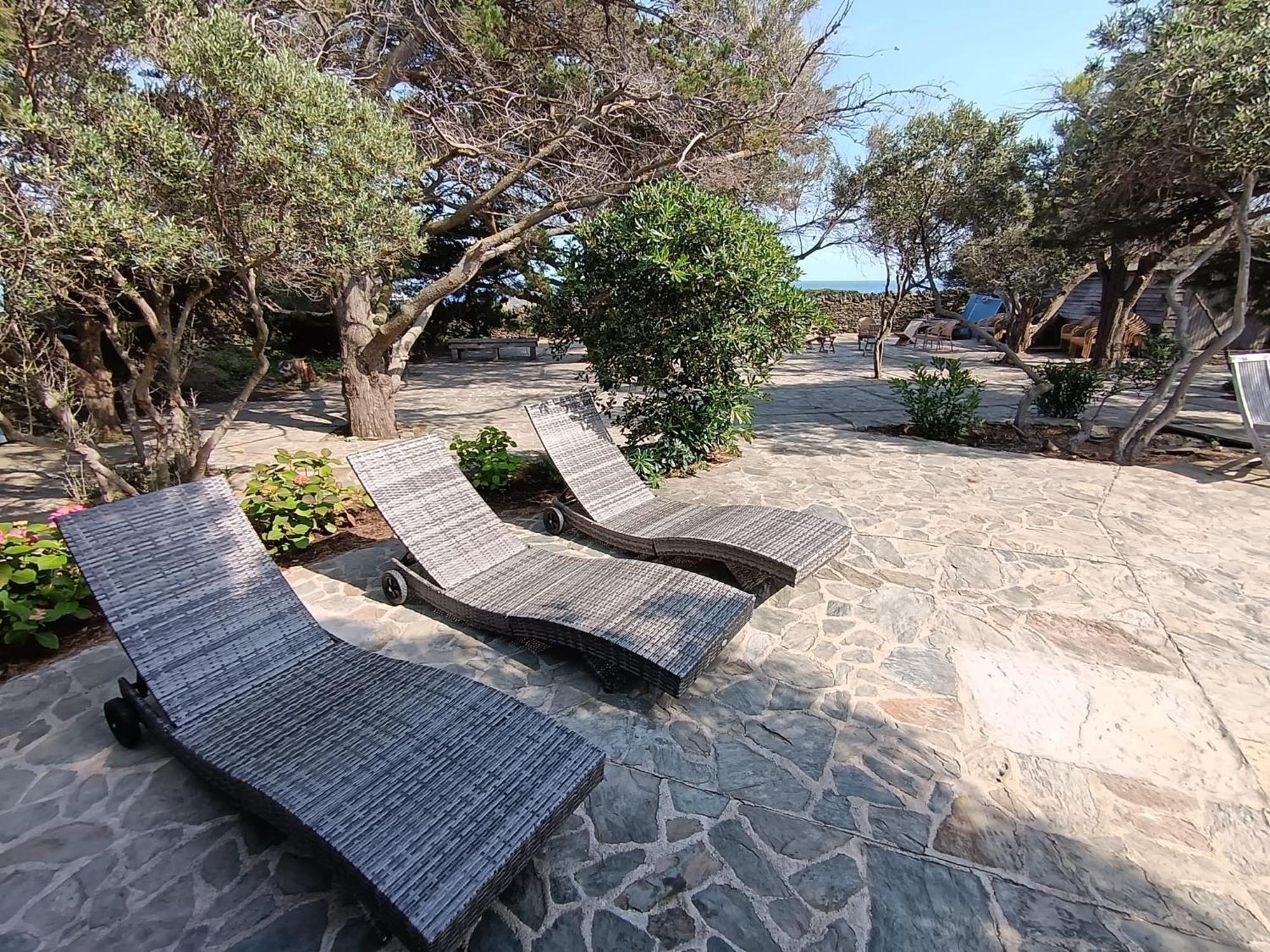 Isla Privada En De Ensueno Con 11 Dobles Con Bano Privado Y Piscina *
