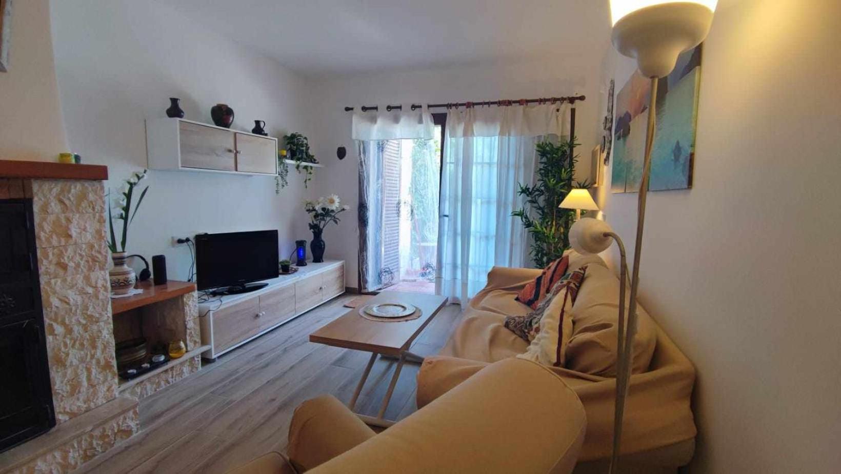 Casa Blanca-42 Piscina Wifi 6pax Homestay Tossa de Mar