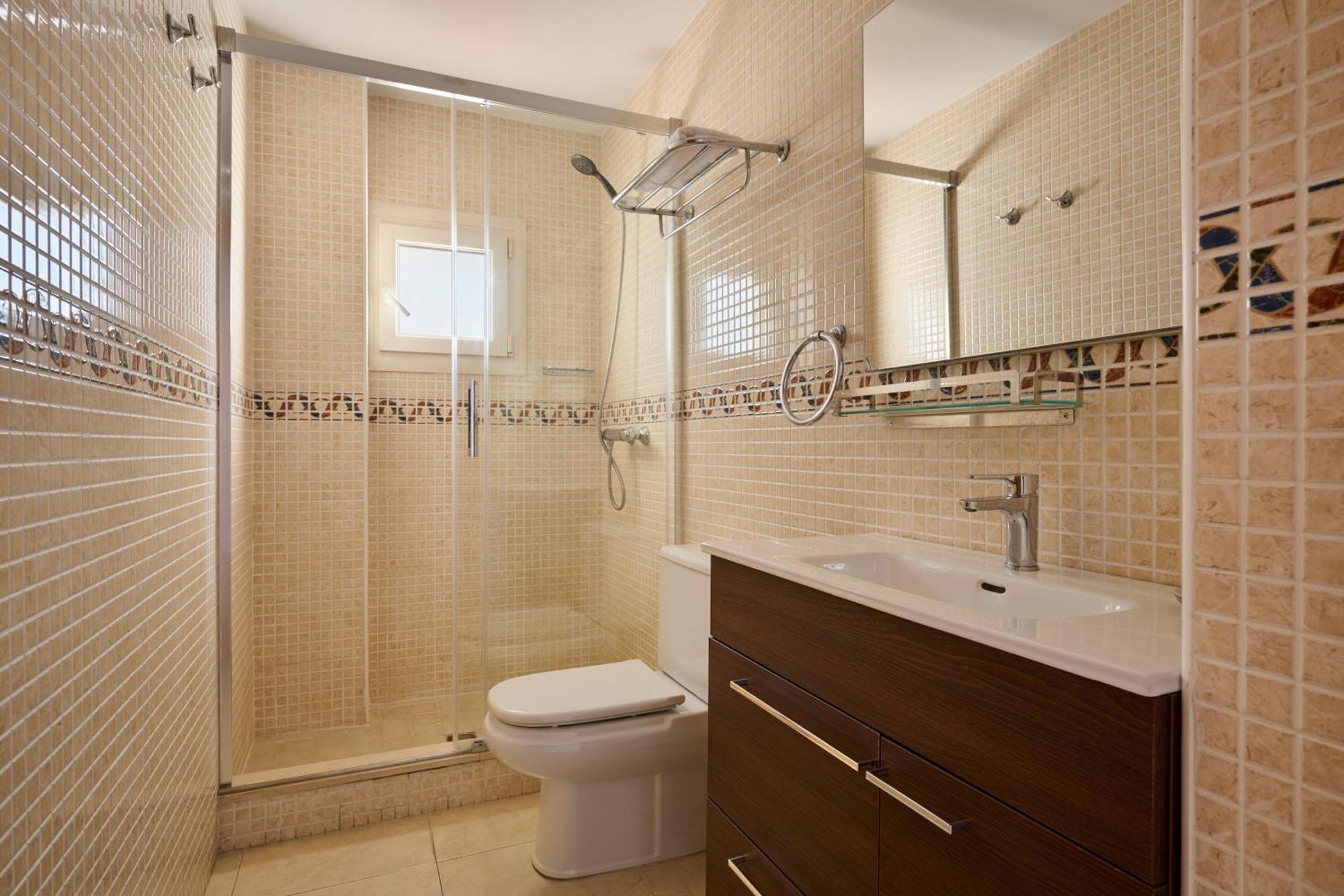 Apartment Superiors Mtb Only Couples
