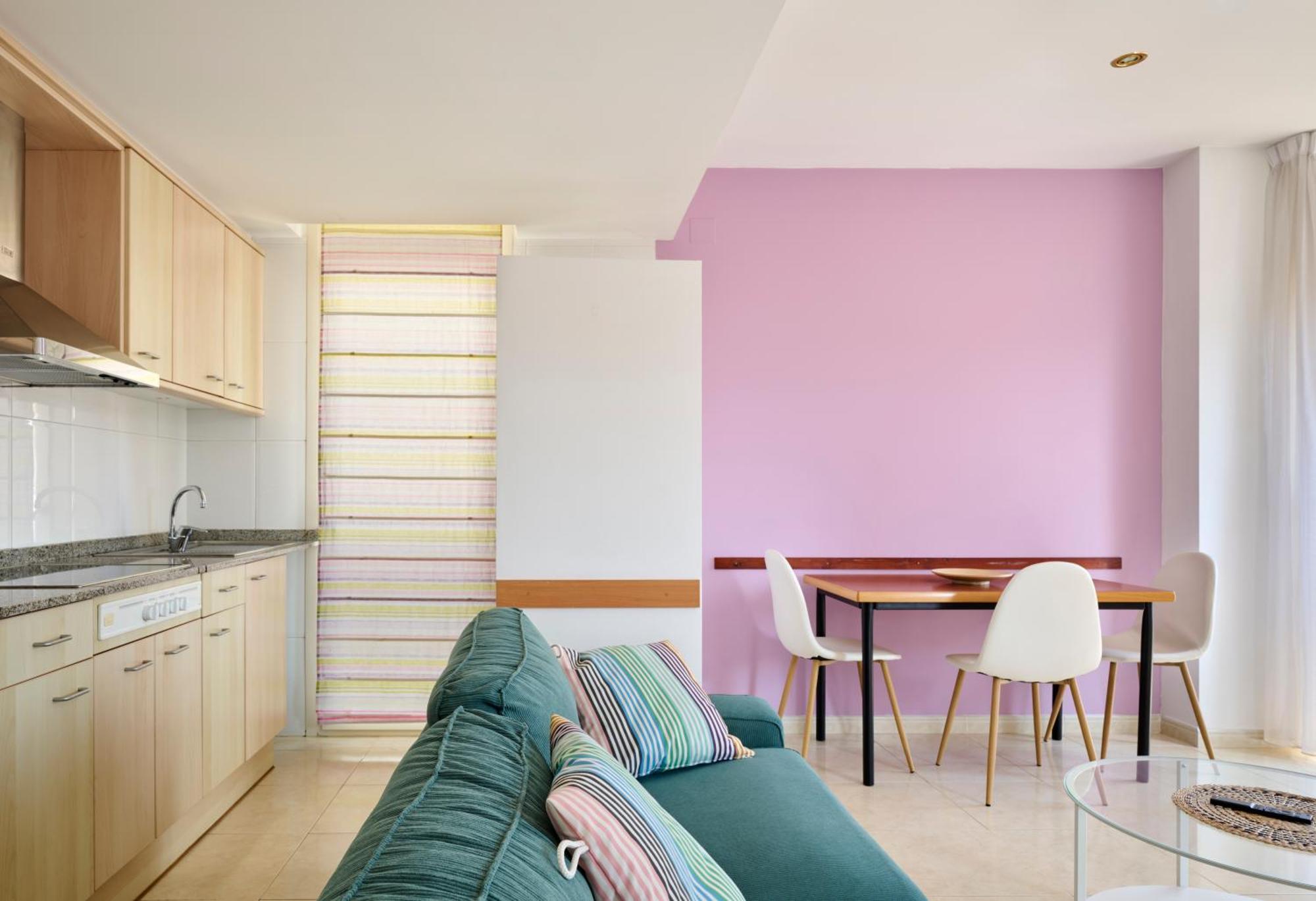 Superiors Mtb Only Couples Apartment