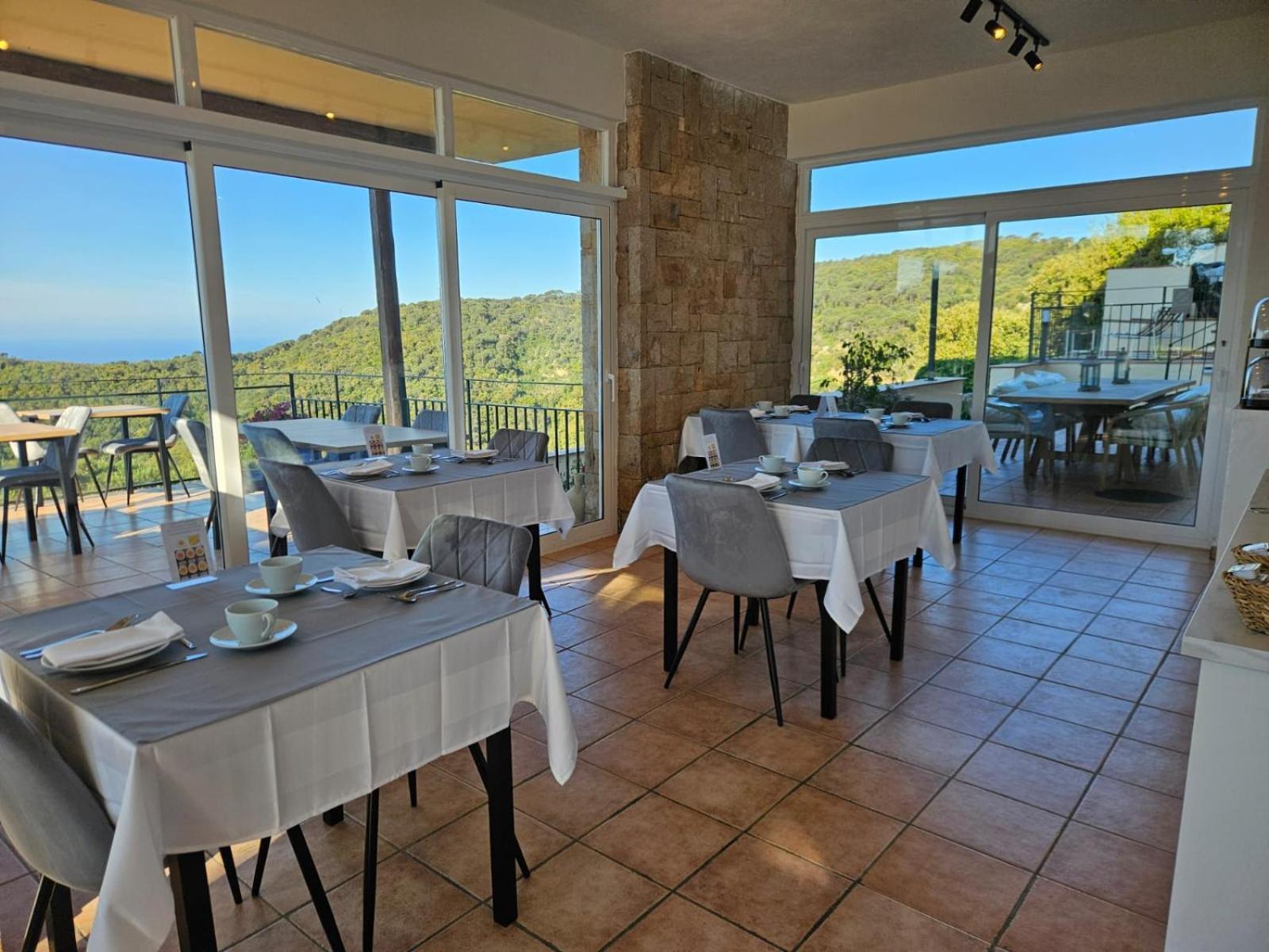 La Roqueta Bed and breakfast 4*