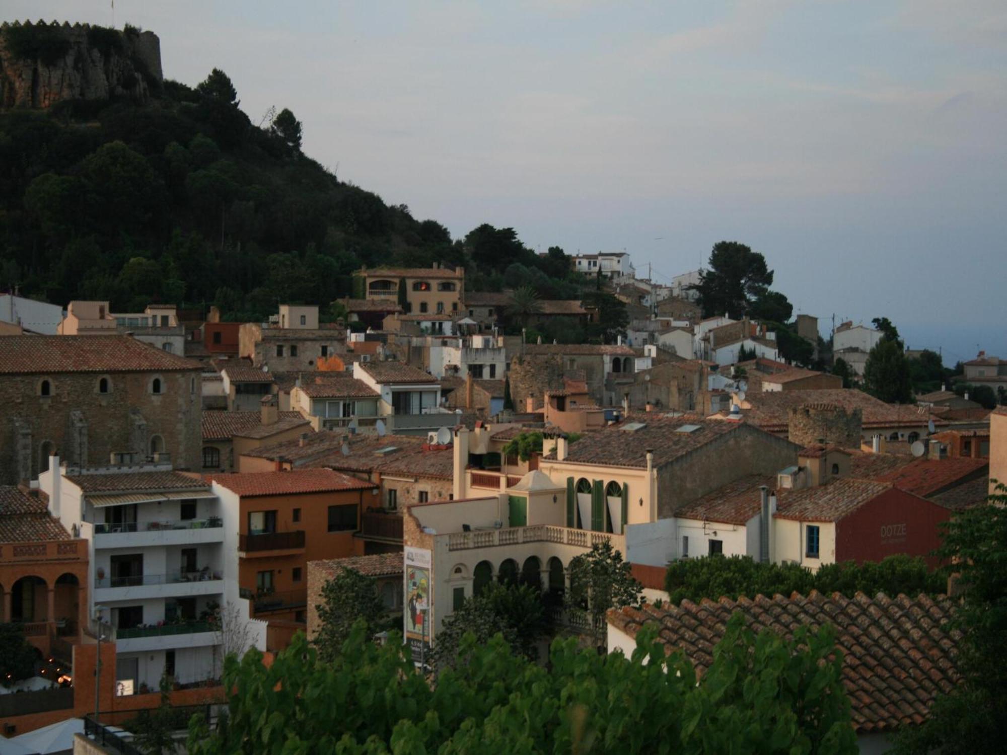 Tent In Begur-girona For 5 People, Cleaning Included *