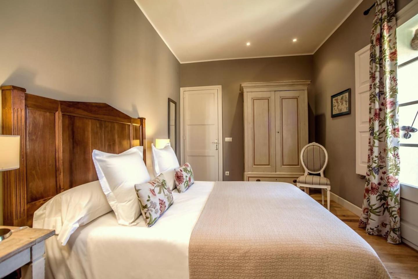 Bed and breakfast Lhort De Sant Cebria 4*