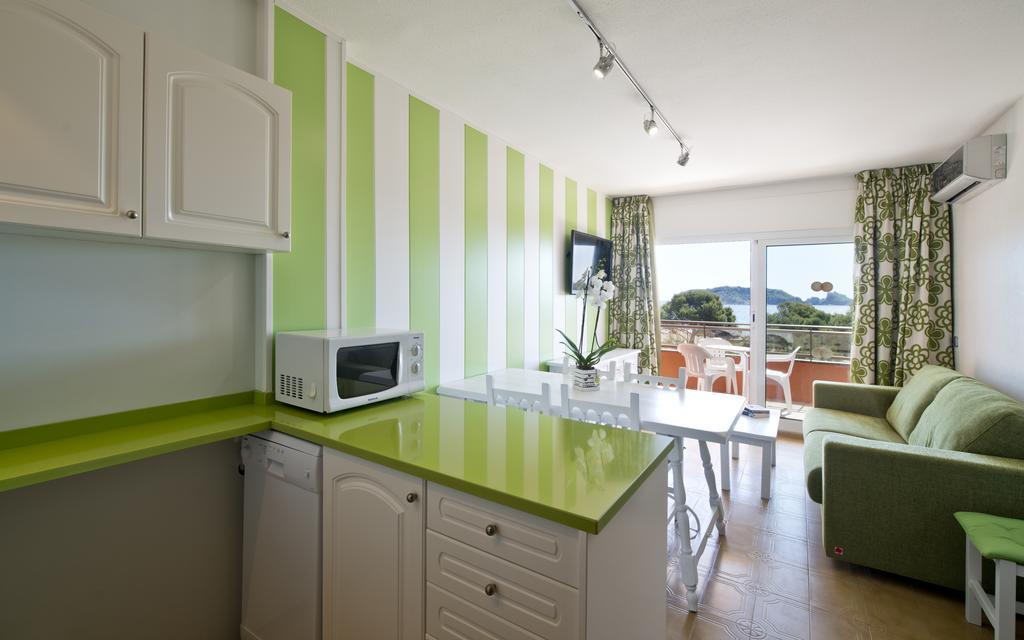 Sallés Apartahotel 3*