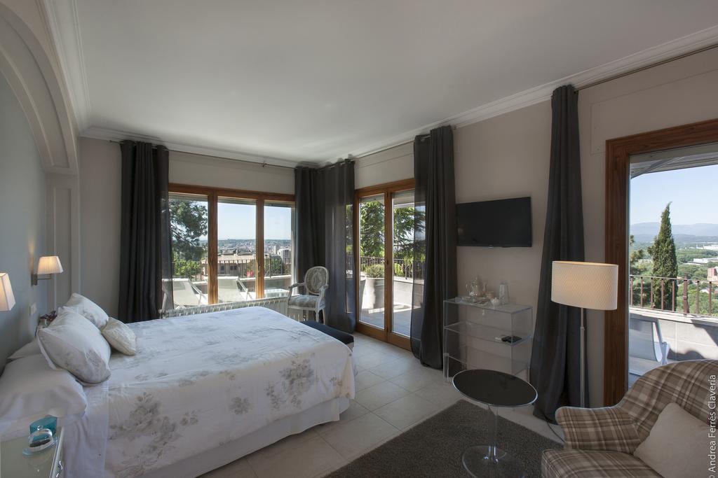Villa Montjuic Girona Villa