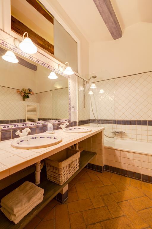 Country house Mas Petit La Bisbal d'Emporda