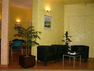 Proa Astor Hotel *