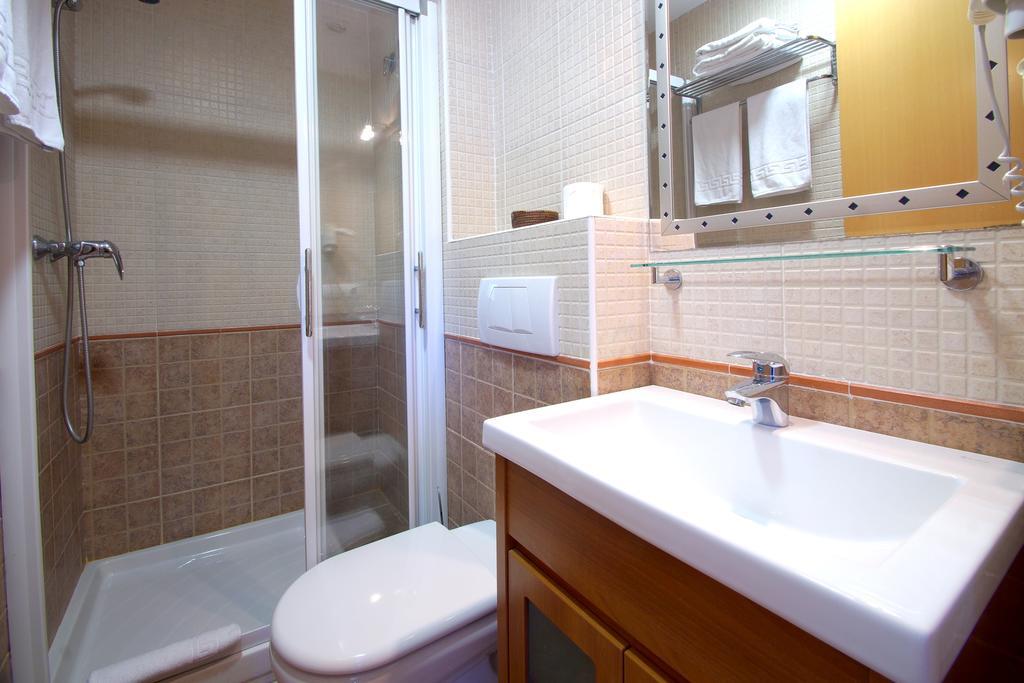 Arenal Aparthotel