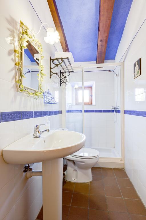 Country house Mas Petit La Bisbal d'Emporda