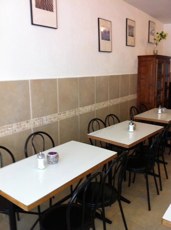 Guest house Sant Jordi 2*