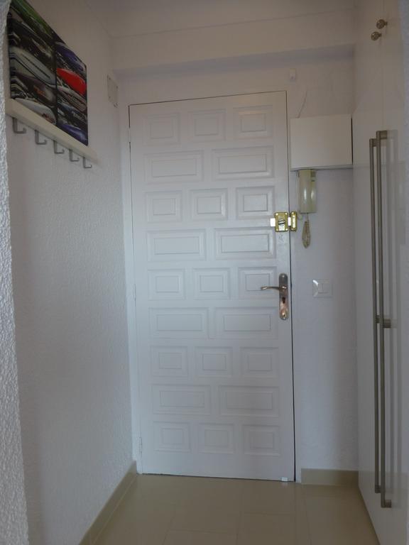 Apartamento Sylvia Apartment *