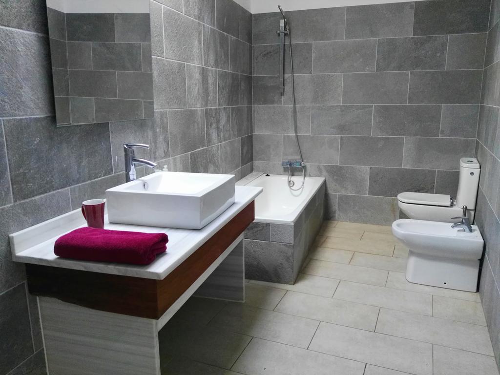 Newly Renovated Large With Garden Castelló d'Empúries