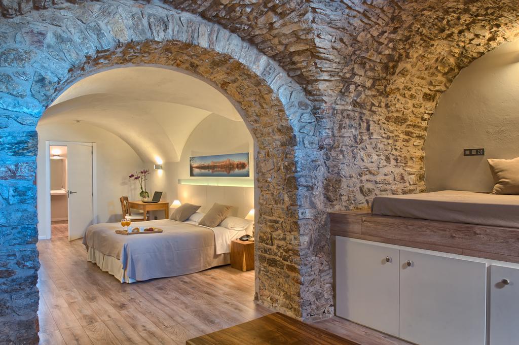 El Petit Convent Hotel