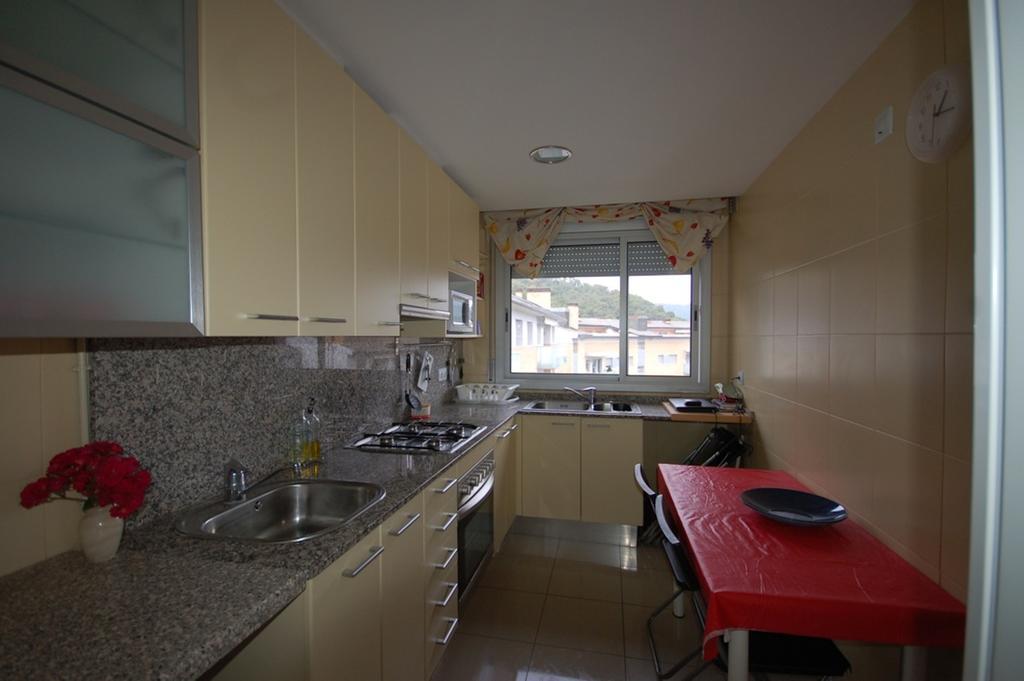 Lets Holidays Beautiful W/ Pool Toss Apartamento Tossa de Mar