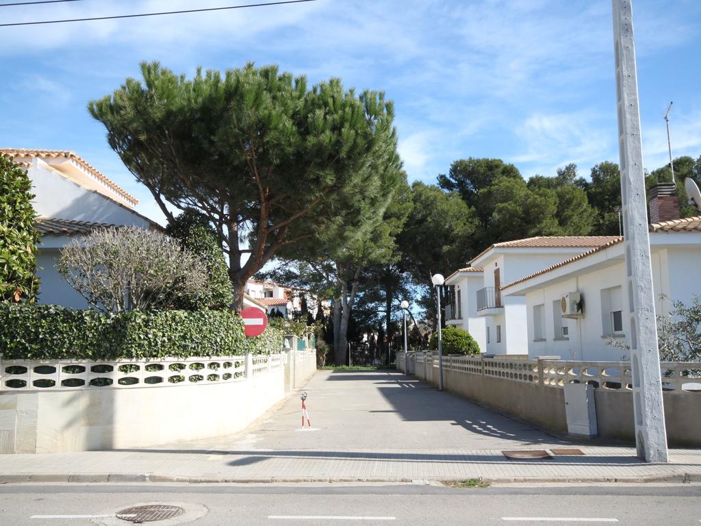 Villa Riells 2 *