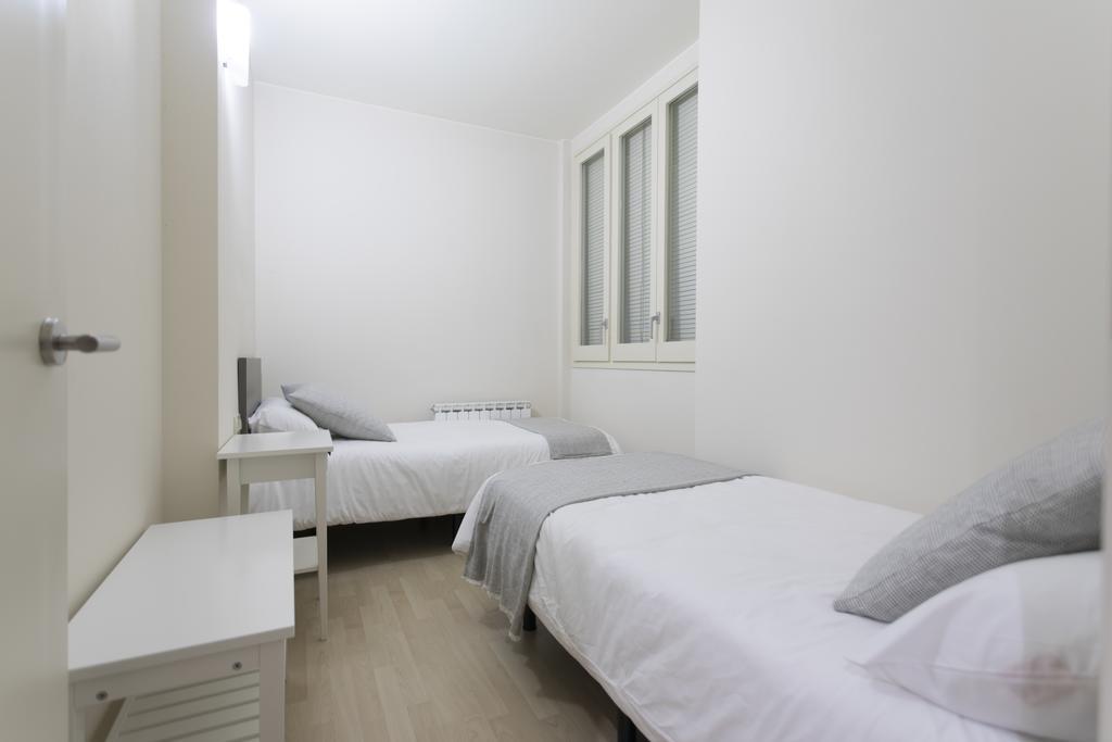 Bravissimo Cort Reial-2a * Girona