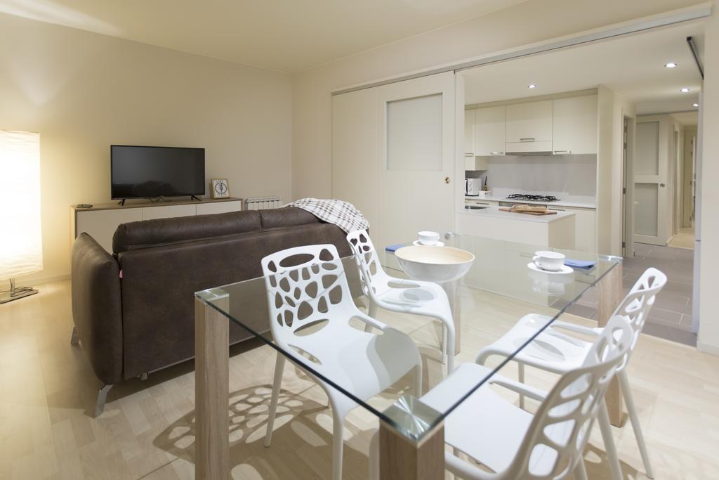 Bravissimo Cort Reial-3a Apartamento