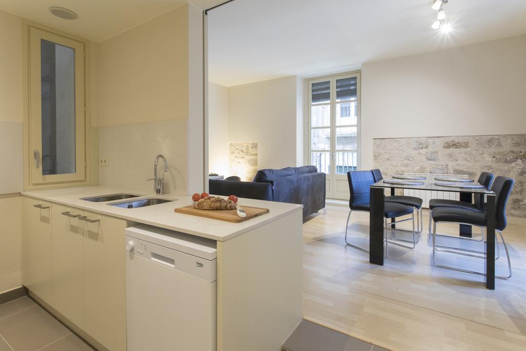 Apartment Bravissimo Cort Reial-2a