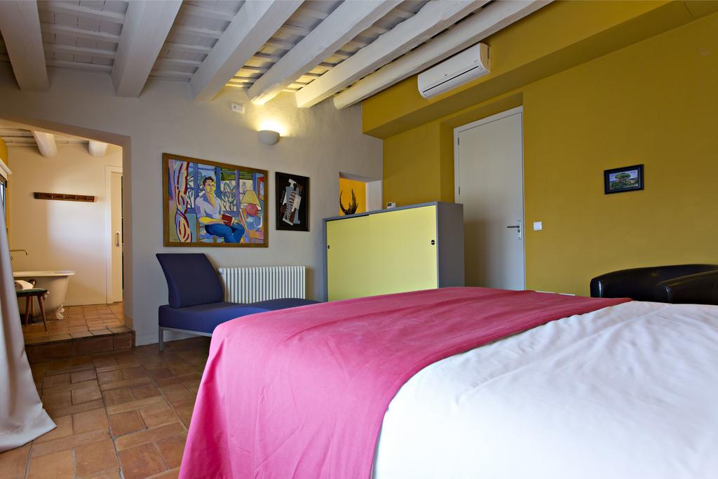 Encís D'empordà -adults Only-