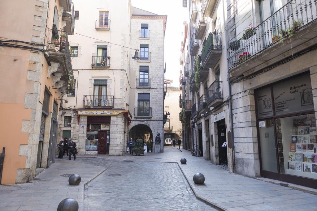 Bravissimo Cort Reial-1a * Gerona