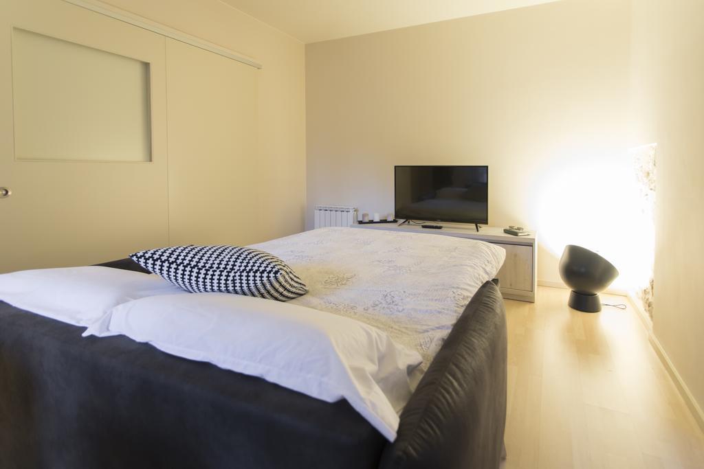 Bravissimo Cort Reial-1a Apartamento