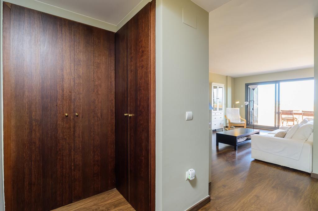 Apartment Costabravaforrent Residencial