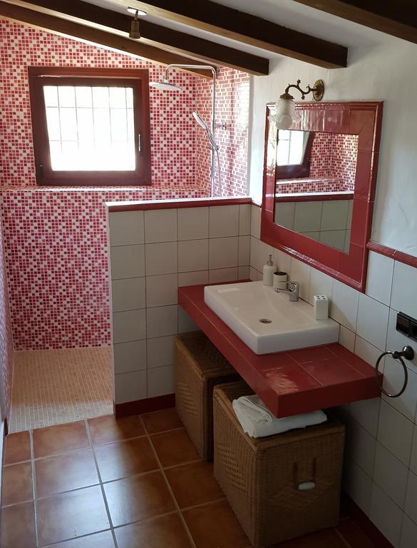 Mas Tomas Country house Vall-Llobrega