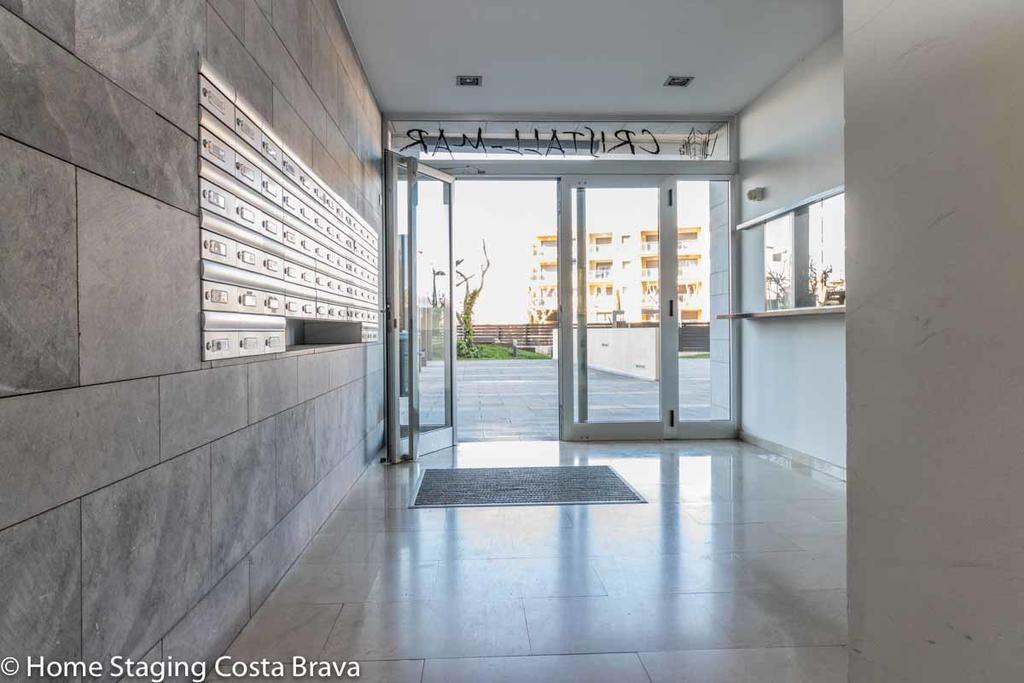 Empurialola -precioso Apartamento Vistas Mar Y Piscina En Empuriabrava- 133