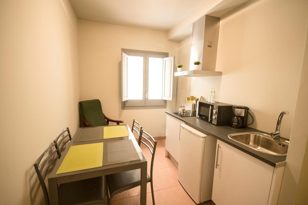 Apartment Center Plaza Figueres *