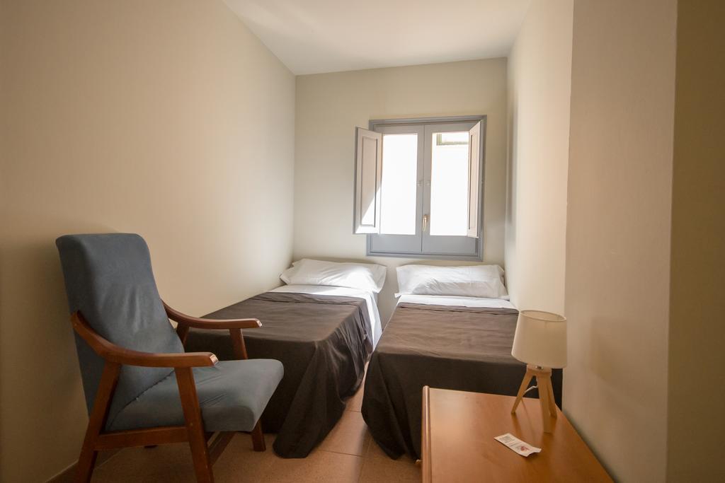 Apartment Center Plaza Figueres *