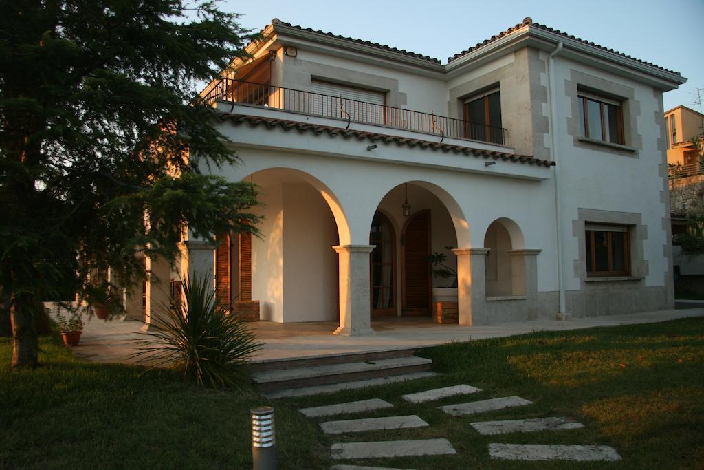 Villa Montjuic Girona Villa Girona