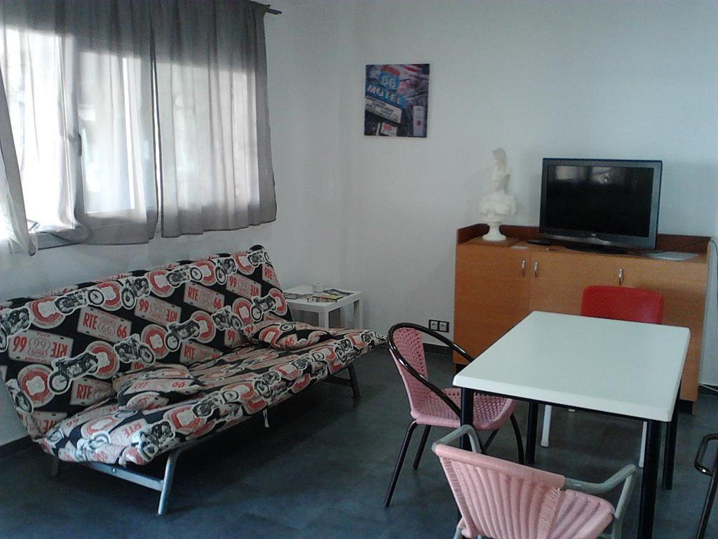 Apartment Livingirona