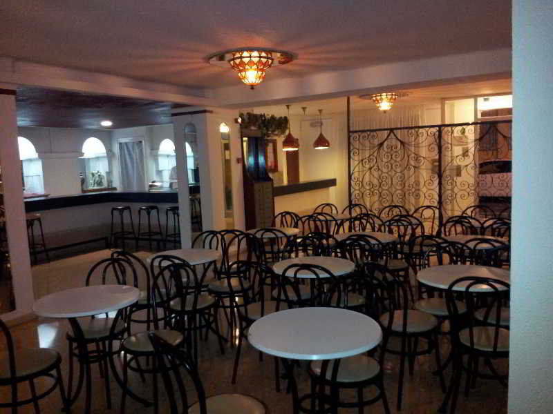 Castella Aparthotel