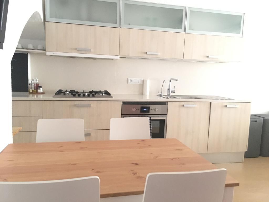 El Pou Apartment *