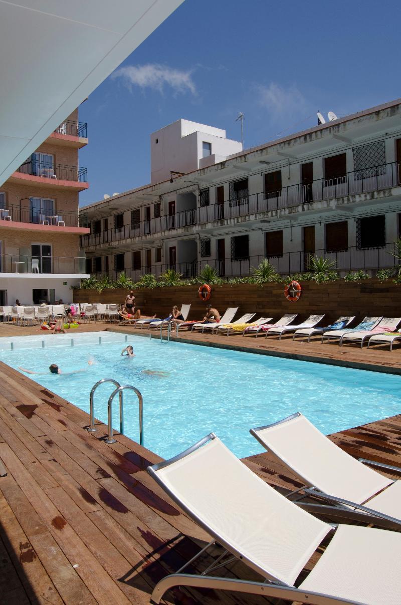Hotel Alegria Sun Village