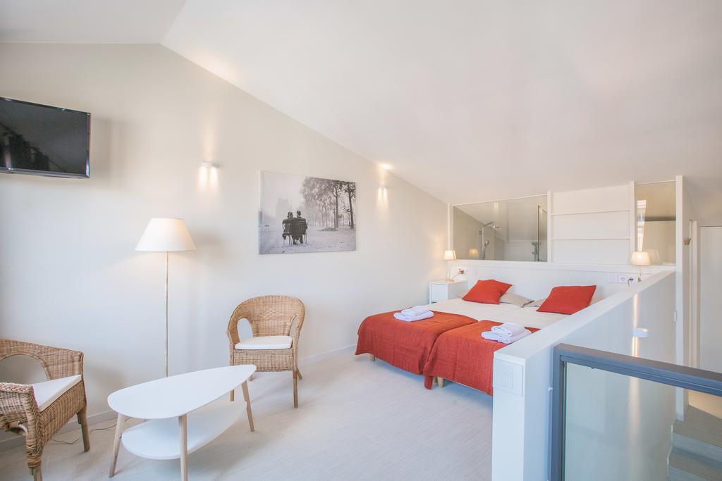 Apartment Flateli Rambla 11 - Apt 7 *