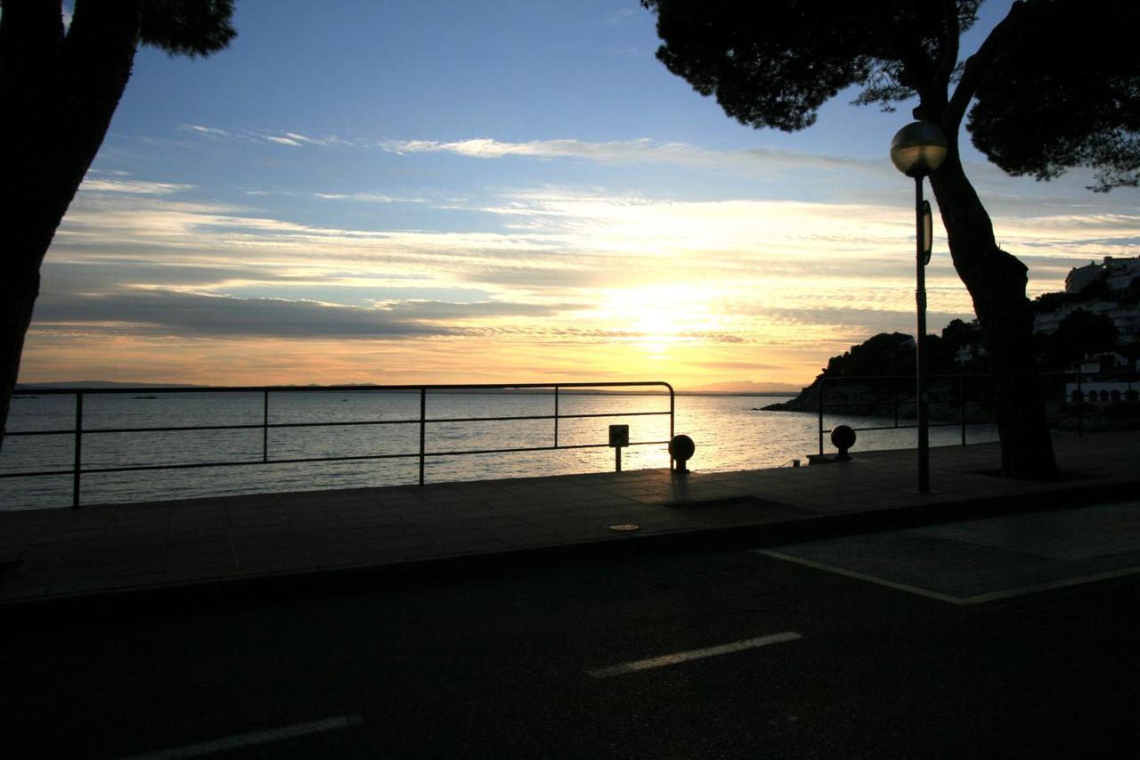 Leon Inmo Canyelles Mar 2b - 10024 Apartamento *