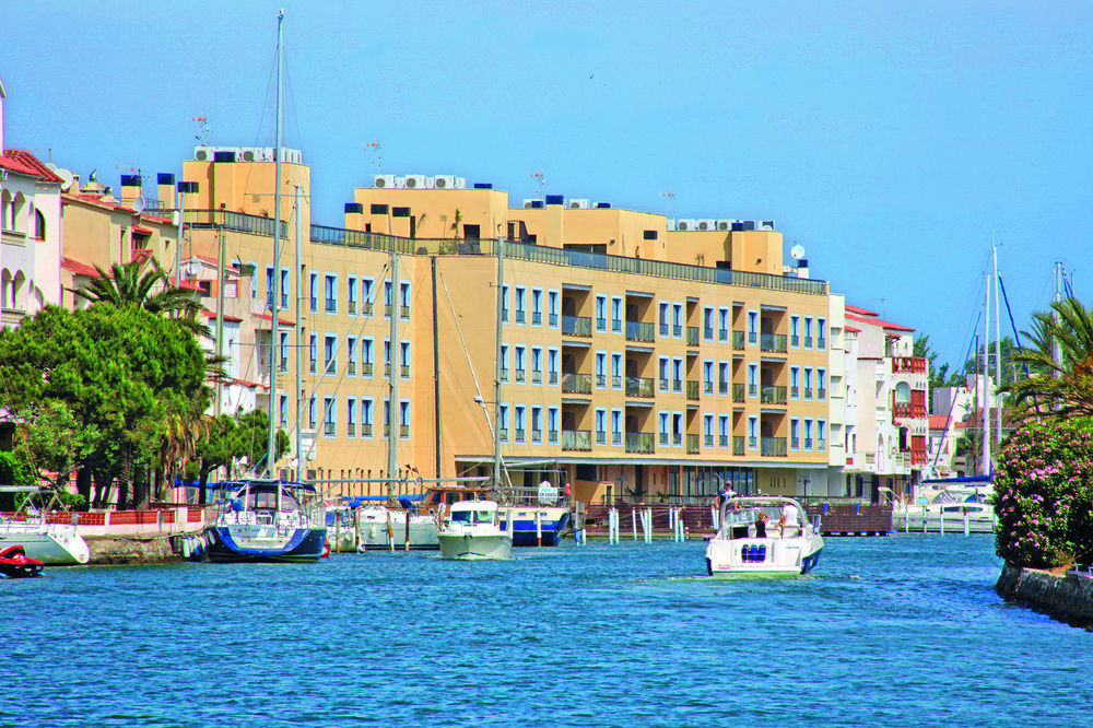 Pierre & Marina Apartment Empuriabrava