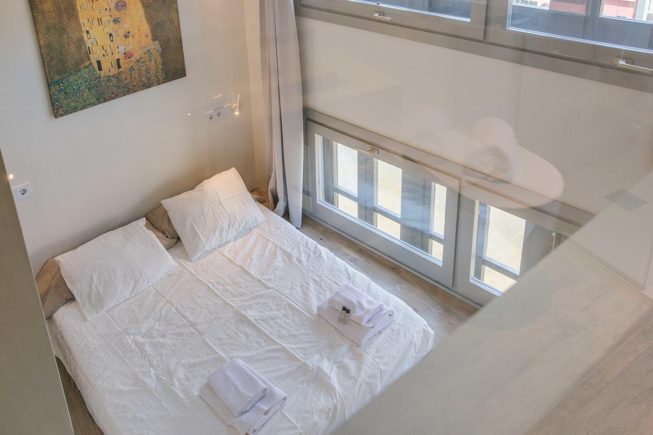 Flateli Rambla 11 - Apt 2 Apartment Girona