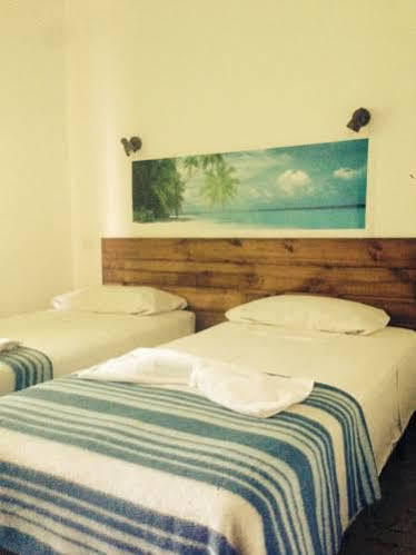 Macaya Hotel 2*
